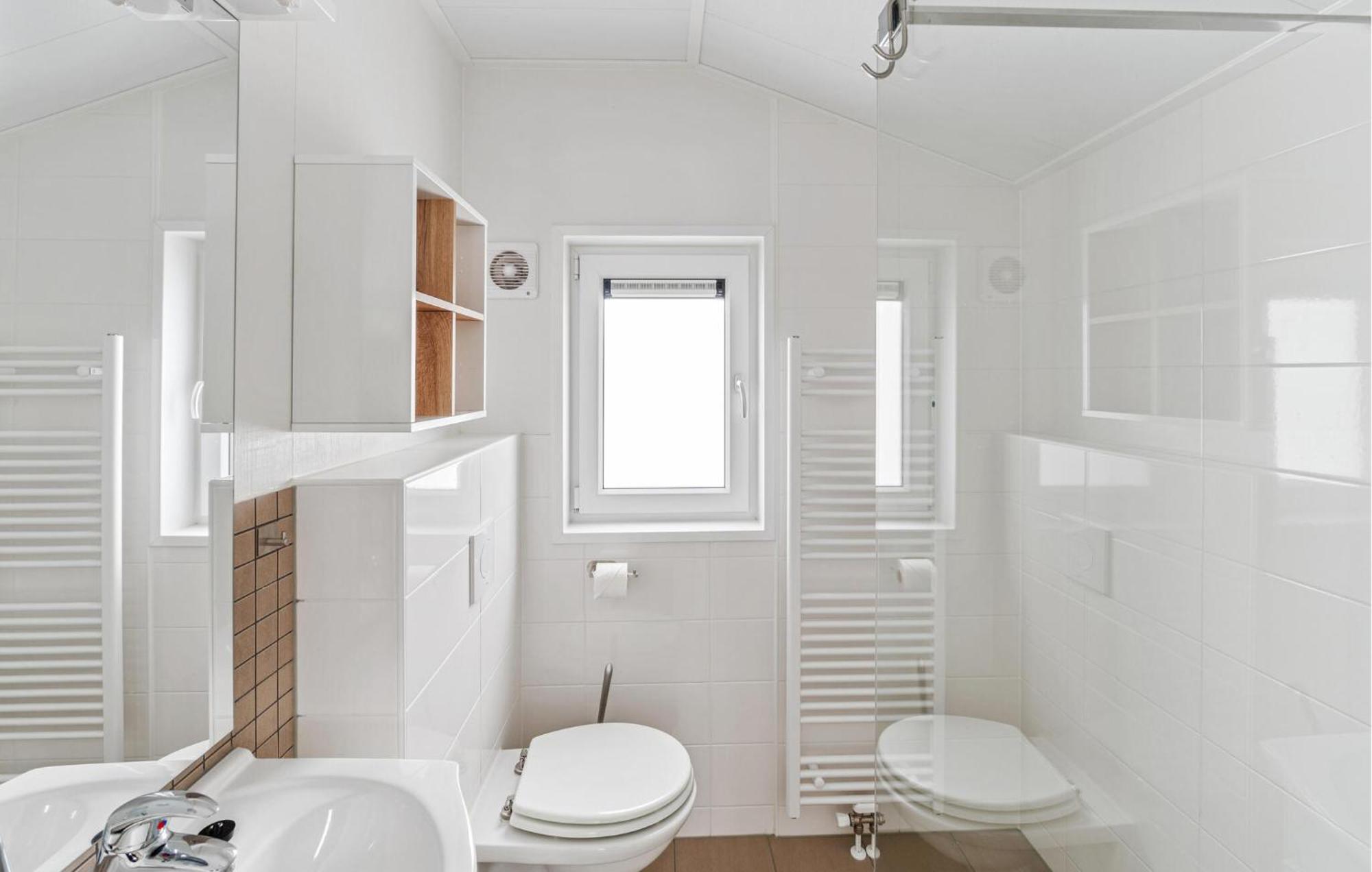 2 Bedroom Beautiful Home In Suesel Susel Extérieur photo