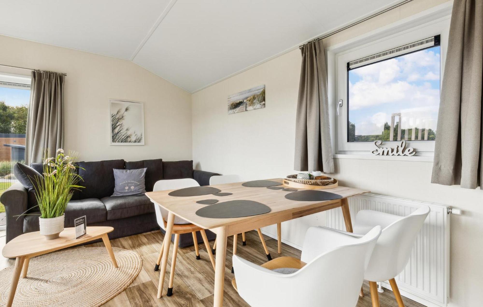 2 Bedroom Beautiful Home In Suesel Susel Extérieur photo