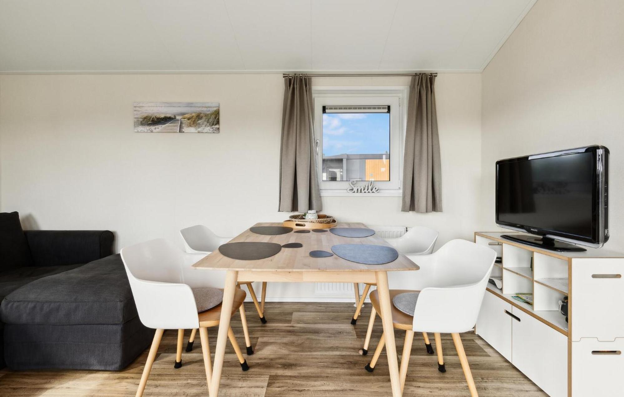 2 Bedroom Beautiful Home In Suesel Susel Extérieur photo